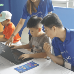 Học sinh trải nghiệm lập trình Minecraft tại sự kiện Kid Leader Hub trường VAS Nguyễn Thị Thập